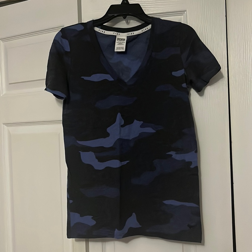 PINK Victoria’s Secret Shirt